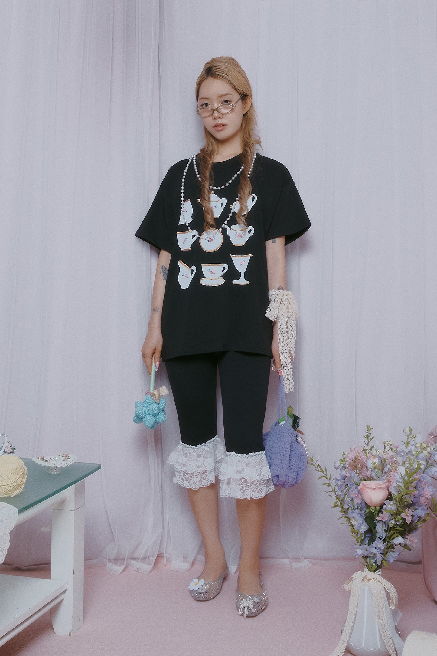 [ALCMY&ANG;TT] Afternoon tea party top (Black)