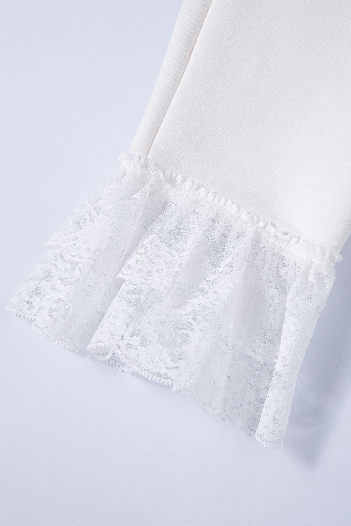 [ALCMY&ANG;TT] Dolly lace capri pants (White)