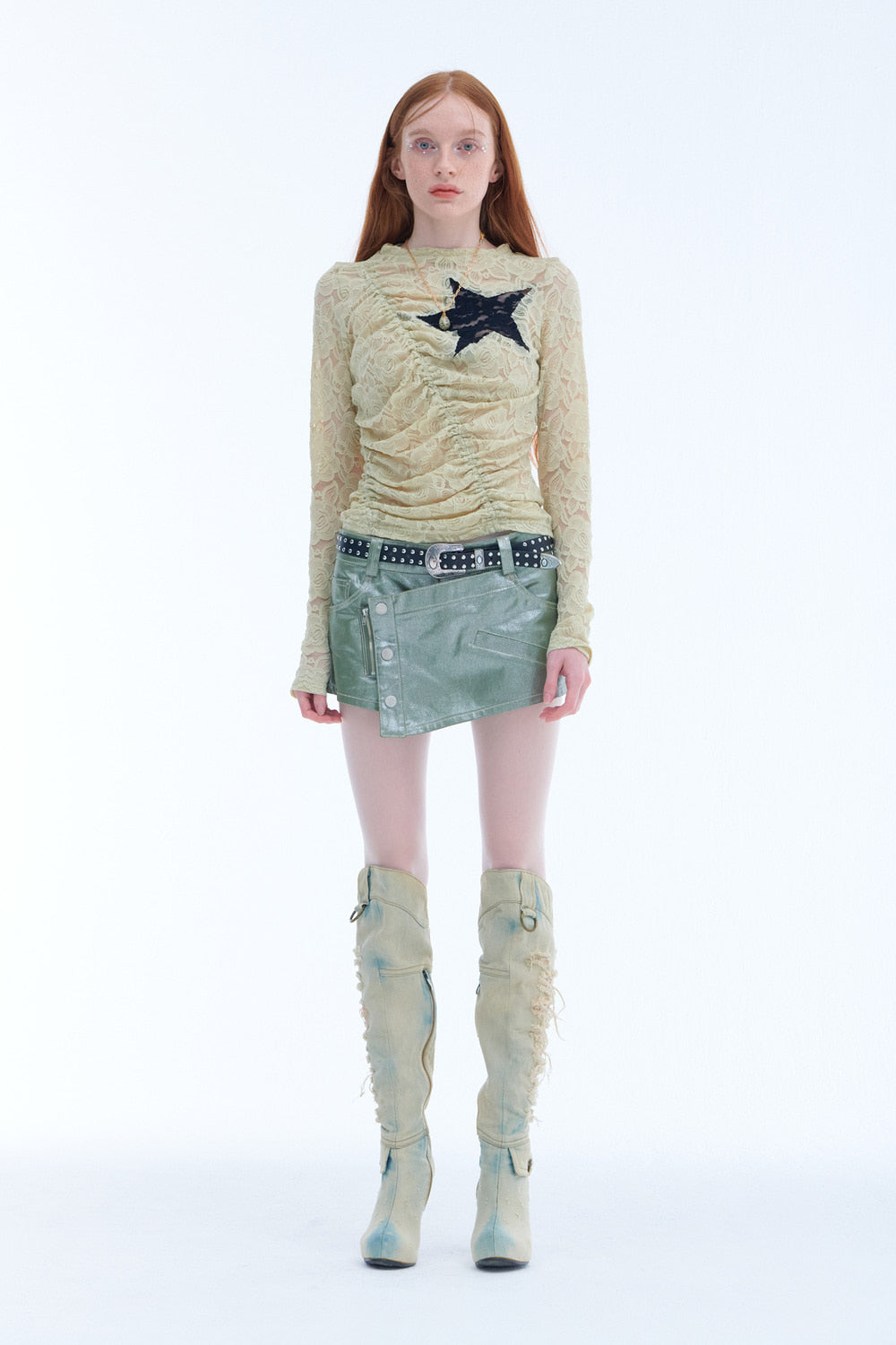 LACE STAR SHIRRING TOP_OLIVE