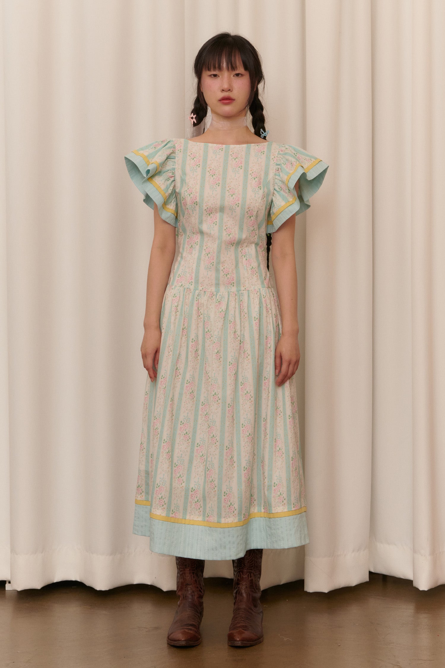 FLIRTING PICNIC DRESS_FLOWER