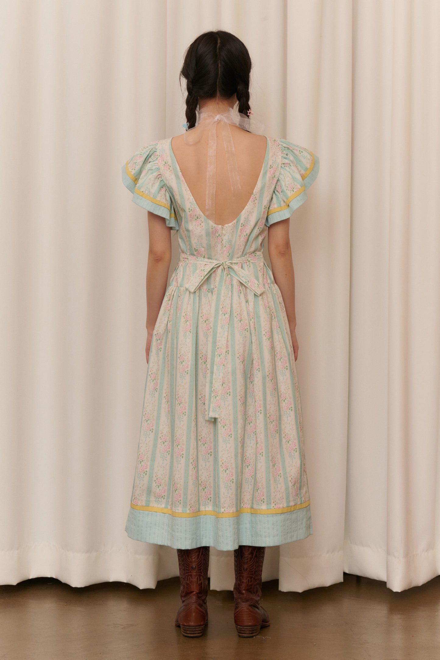 Flirting Picnic Dress (Flower)