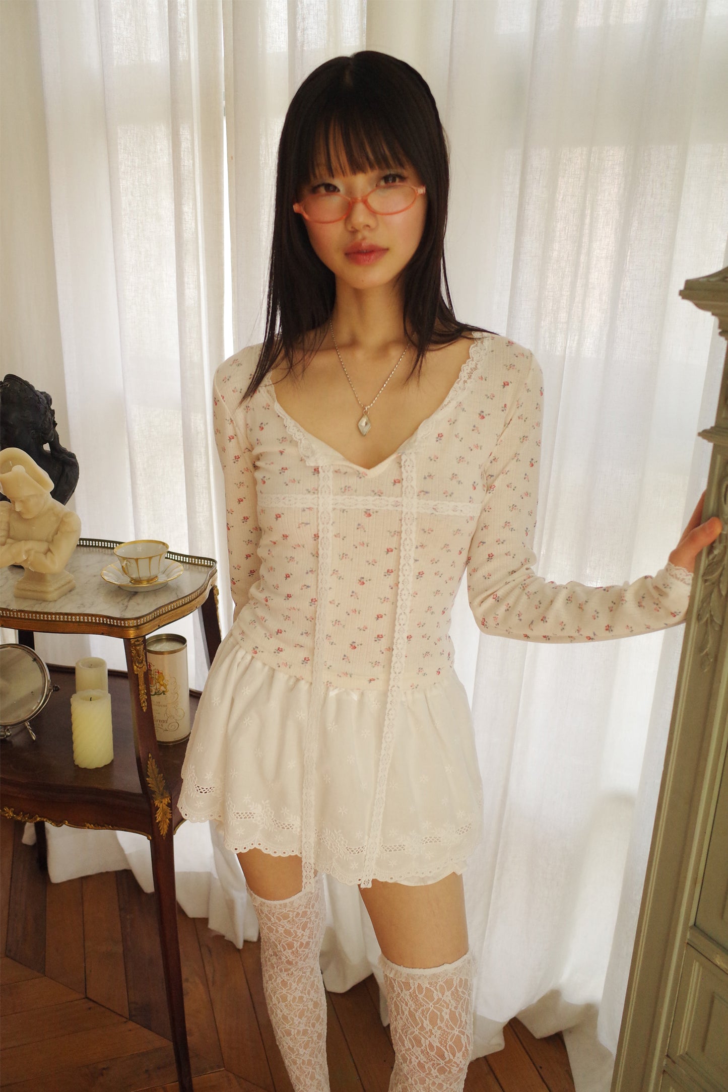 Skirt Layered Bubble Shorts (White)