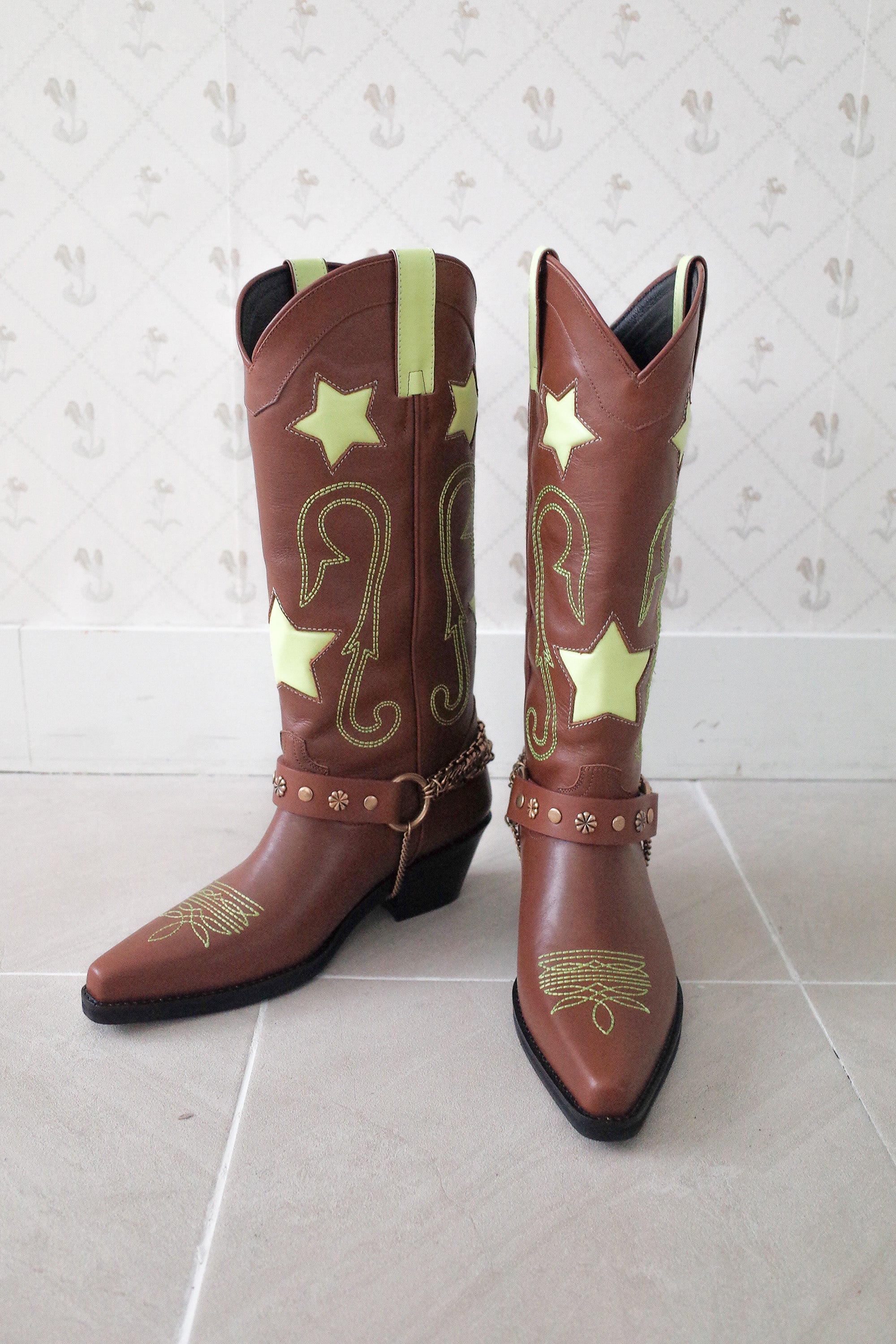 Star western boots brown