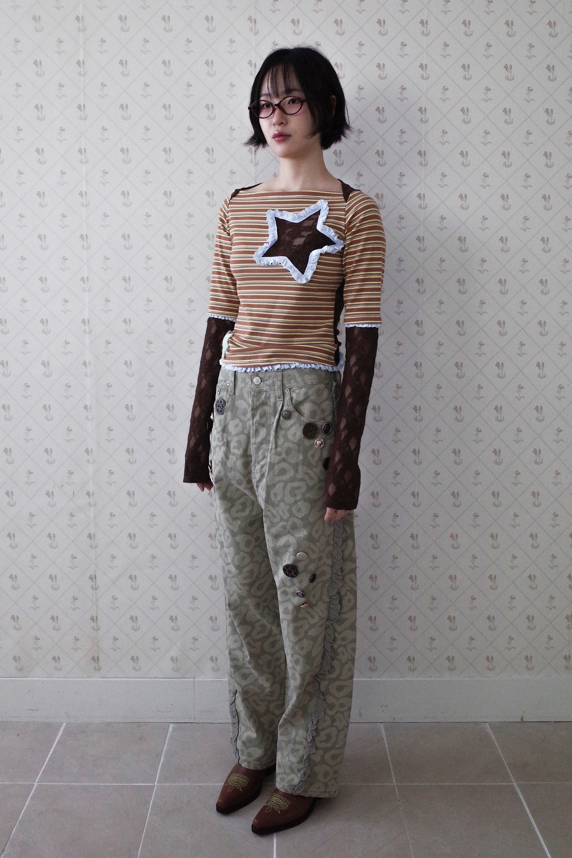 Collaged stripe star top brown