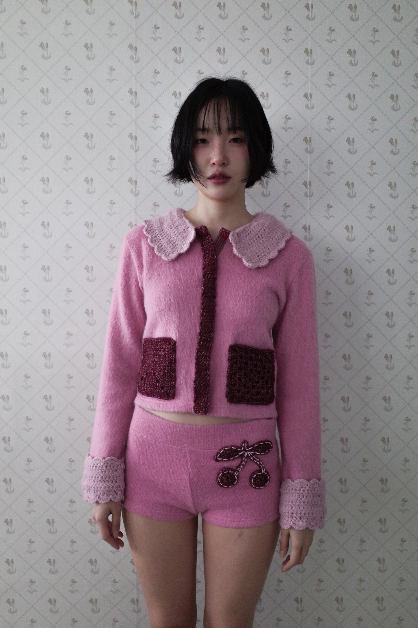Crochet Peter Pan Cardigan (Pink)