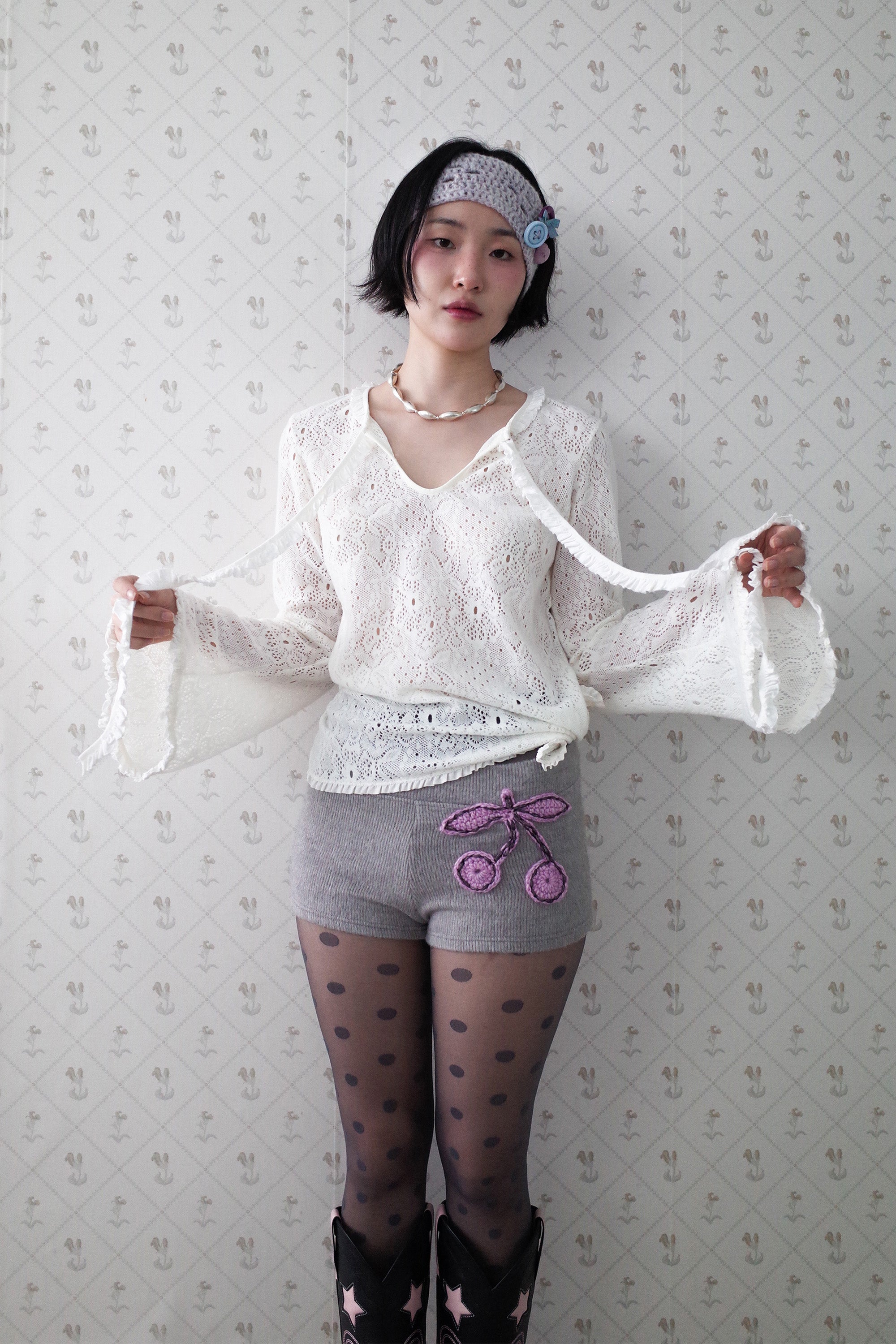 Crochet cherry shorts grey