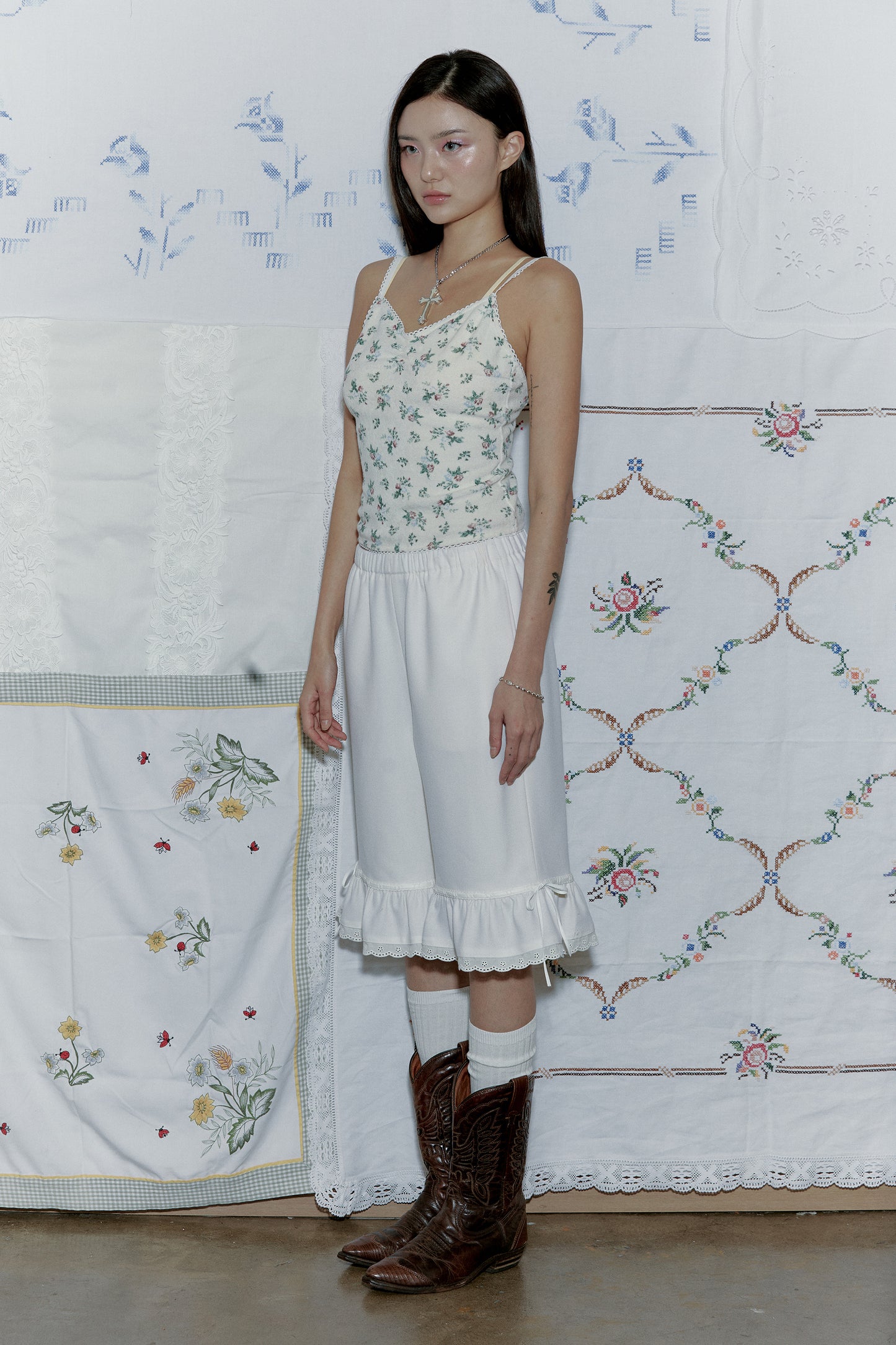 Vintage Flower Terry Slip (Cream)