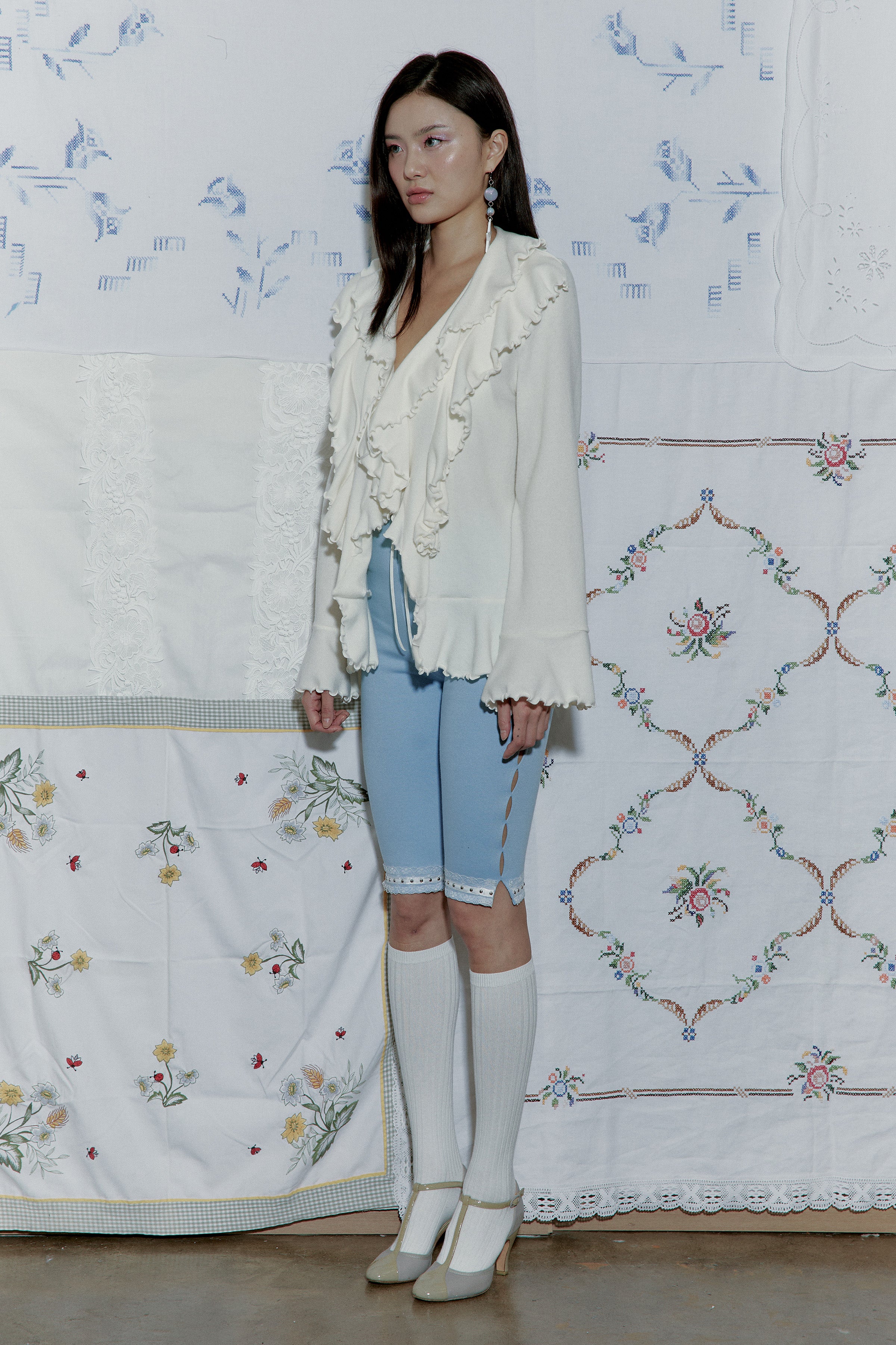 HIPPIE RUFFLE CARDIGAN_ECRU